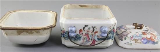 A Chinese famille rose square food warming vessel, liner and cover, Tongzhi mark and of the period (1862-74), width 5.5cm